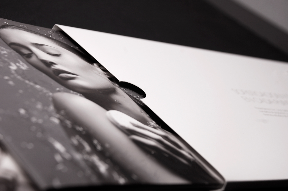 DUC PRINTS品牌洗发水宣传手册设计欣赏---酷图编号11