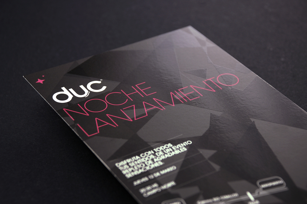 DUC PRINTS品牌洗发水宣传手册设计欣赏---酷图编号10