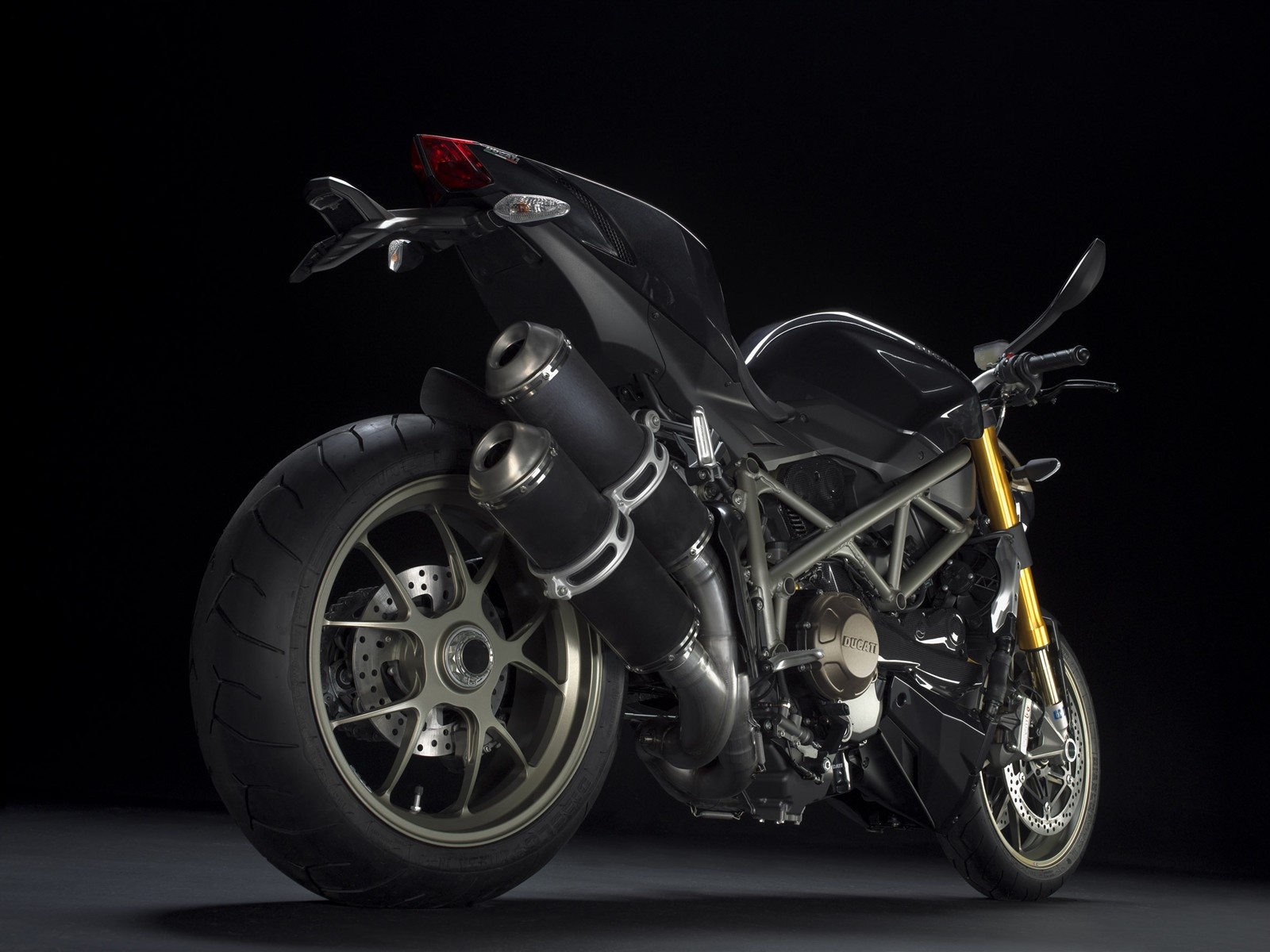宝马2015新版超跑S1000RR-欧美车测评-摩托车之家