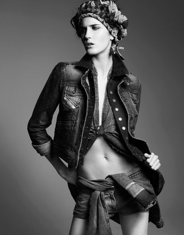 意大利Shape Up!漂亮简介时尚黑白人像时装欣赏---酷图编号5