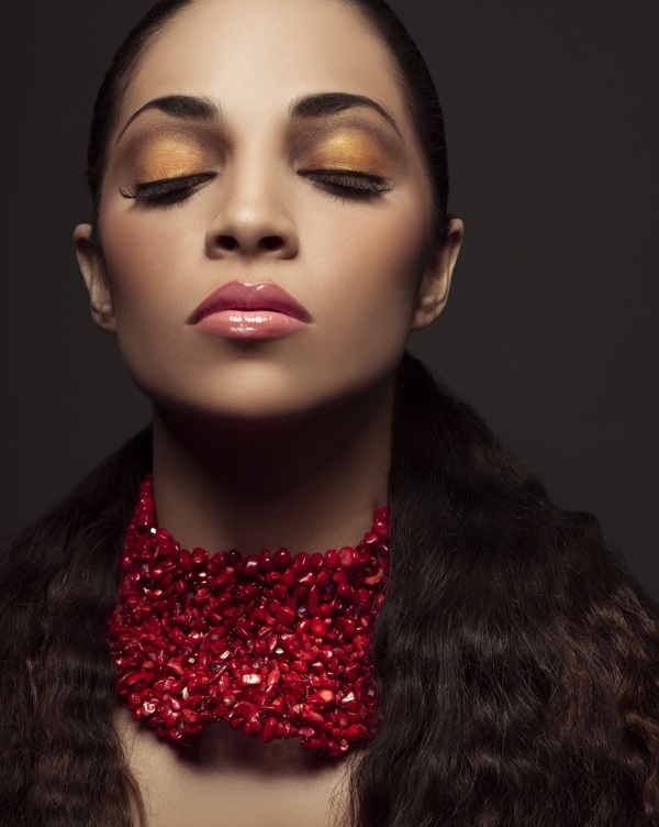 法国Magazines-时尚彩妆人像摄影图片