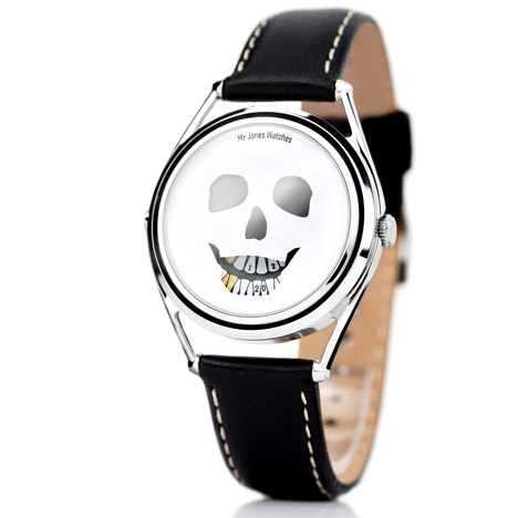 Dezeen手表商店卡通笑脸手表设计图片