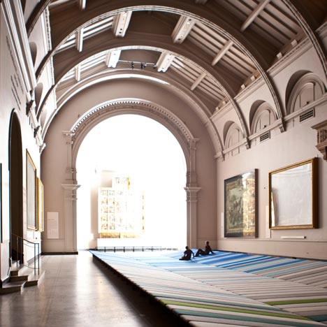 伦敦设计节2011! 法国设计师罗南-博物馆条纹面料---酷图编号1