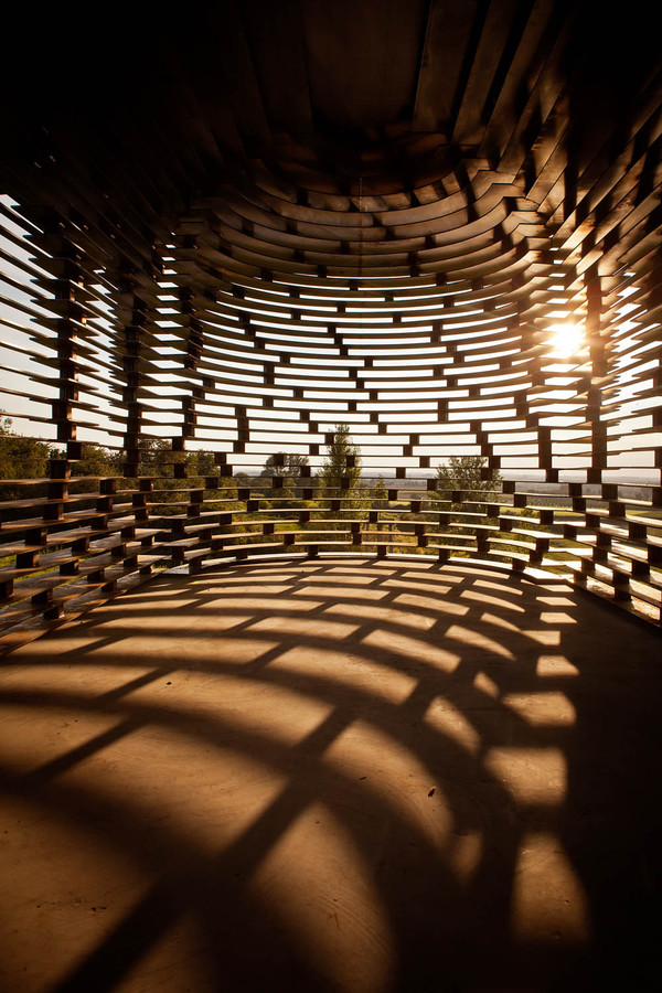 比利时建筑师Pieterjan Gijs Arnout-镂空教会教堂建筑设计---酷图编号8