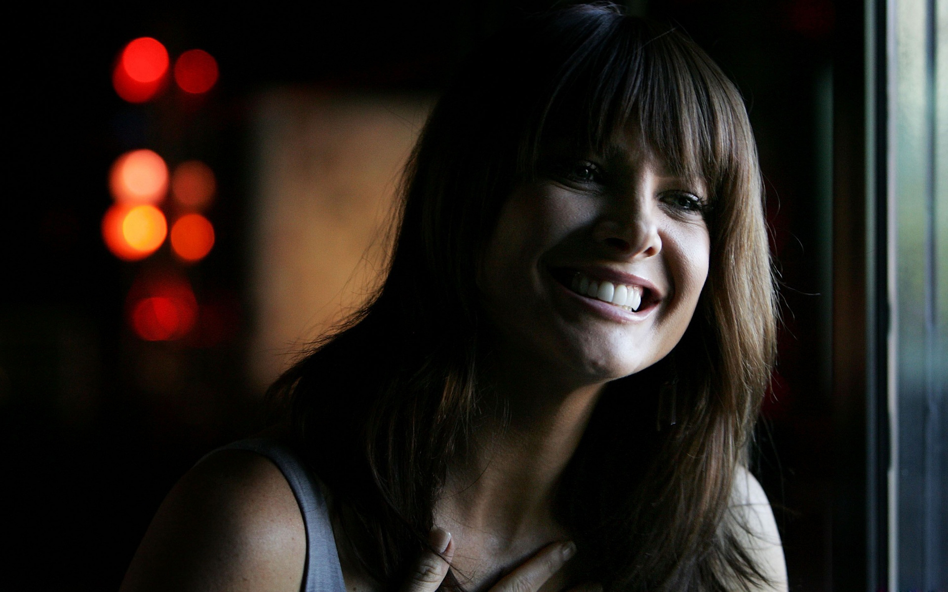 高清晰葡萄牙女性人物肖像摄影欣赏---酷图编号6