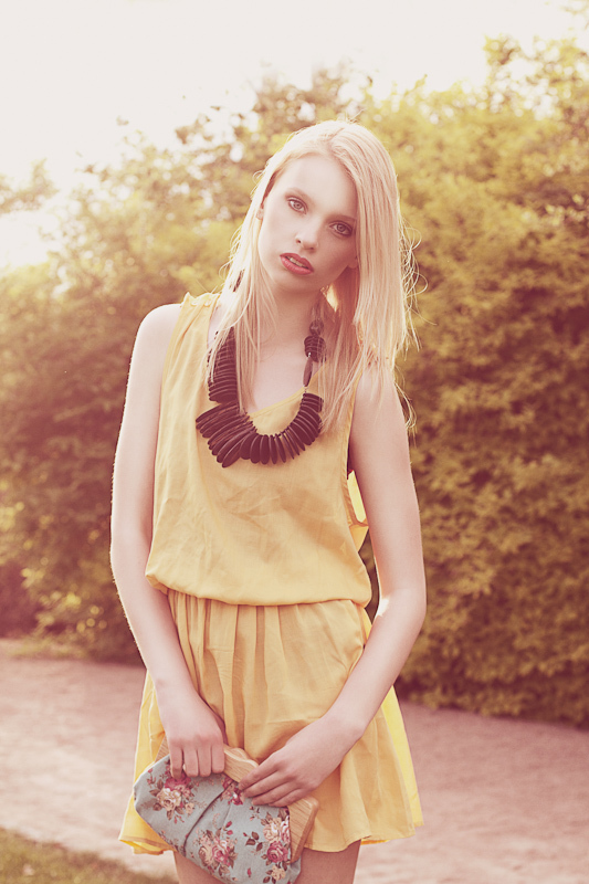 夏天的雾-挪威奥斯陆人像摄影师Ole Martin Halvorsen姐妹篇作品---酷图编号2