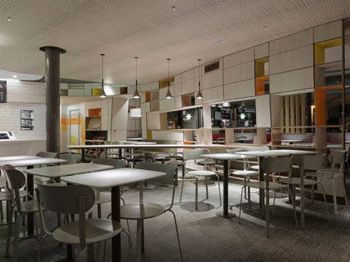 法国设计的麦当劳餐厅---酷图编号4