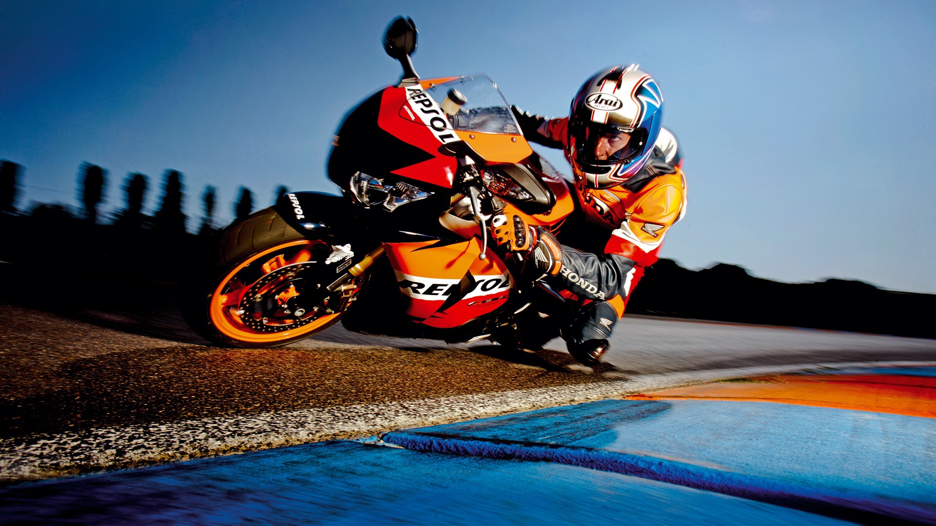 世界超级摩托车锦标赛 SBK | 雅马哈发动机株式会社