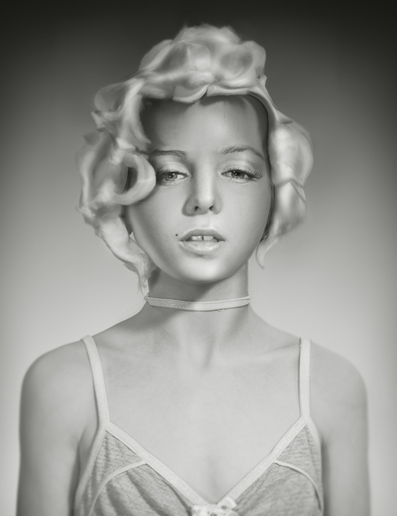 纽约时报人像黑白肖像-荷兰Ruadh DeLone摄影师---酷图编号1