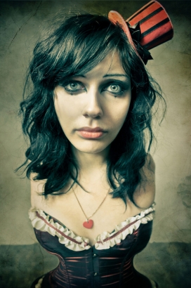 2011国外漂亮逼真玩偶女人摄影