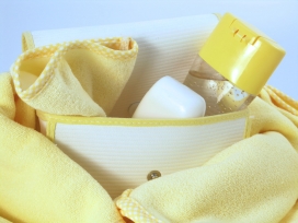 高清晰洗刷洁具用品摄影-香皂-棉签-毛巾