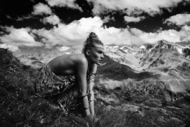 POOL Magazine户外杂志广告摄影