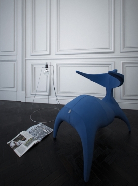 欧美工业设计：LINNE armchair林恩扶手椅