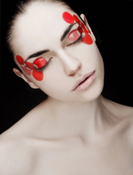 叙利亚More Beauty时尚女性彩妆摄影欣赏