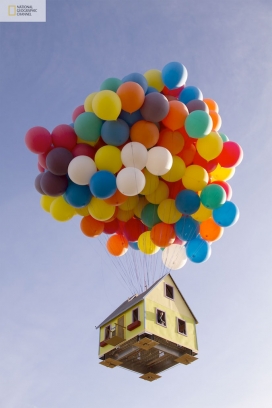 意大利La casa di Up e il National Geographic氢气球