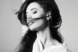 欧美Lukas Dziewic人像摄影师：黑白摄影作品欣赏Black Tests