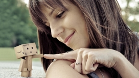 三张法国高清晰女性摄影壁纸