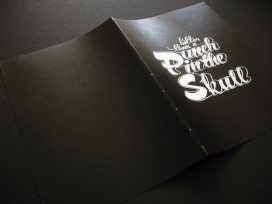 欧美Better than a punch in the skull时尚黑色超酷宣传册设计欣赏