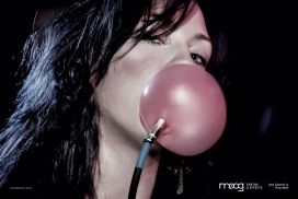 Sausage音乐设备平面广告