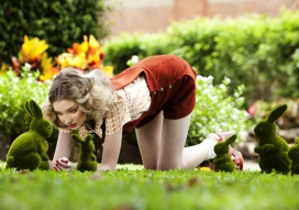 法国Lost in Wonderland迷失在仙境