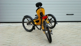 国外The tilting recumbent trike倾斜卧位三轮车设计