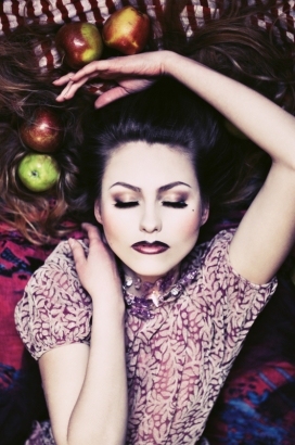 意大利In Love With Myself时尚女性摄影作品欣赏-我自的爱