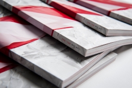 欧美Spielplan Oper Graz - corporate publishing歌剧院企业宣传册设计