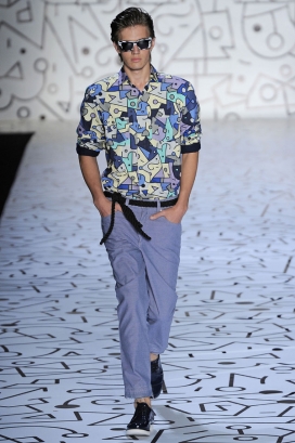 TNG FASHION RIO SS 像素图案时装人像