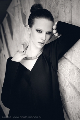 瑞士Stone Cold黑白时尚人像摄影