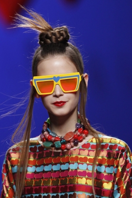 国外2011时尚女装时装摄影秀