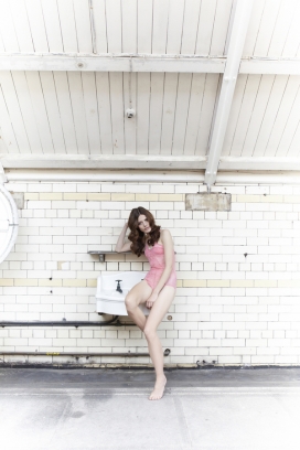 保加利亚By lamp light户外女人摄影作品