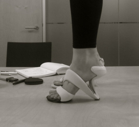 朱利安哈克斯Julian Hakes-建筑鞋