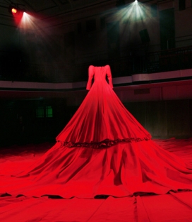 纽约-伦敦音乐厅红色礼服设计