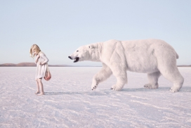 Fleeting Embrace儿童小孩摄影-稍纵即逝的拥抱