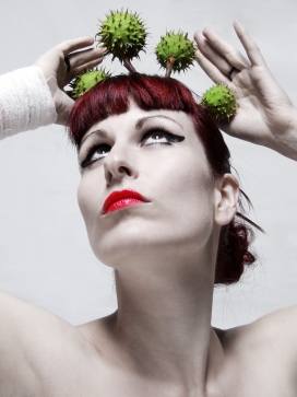 德国silent-order摄影师―当女人碰撞植物