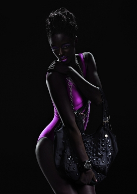 美国黑人女性品牌代言包-BLACK