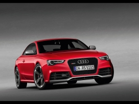 高清晰红色经典奥迪汽车RS5101壁纸