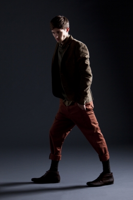 型男出没！曼彻斯特摄影师Emma Crossland作品-男子的高级时装