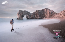 三星GALAXY手机2012平面广告