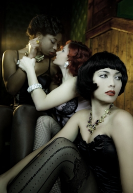 西班牙马德里Juanmi Márquez摄影师作品-BURLESQUE滑稽戏