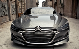 高清晰2012新款轿车壁纸