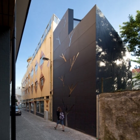 葡萄牙建筑师-灰色房子