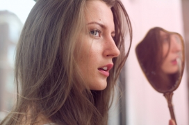 Semi Opaque-半不透明泳装人像