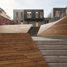 比利时布鲁塞尔工业原料住宅大楼