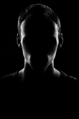 法国图卢兹Quentin Arnaud摄影师-Shape黑暗人像