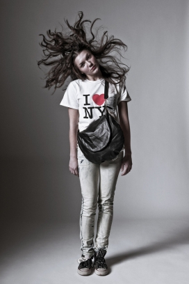 西班牙马德里Sergio de Luz摄影师-时尚包包品牌时装人像