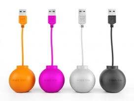 轰炸的USB和卷笔刀