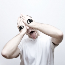 “鬼脸”-巴黎Richard Vantielcke摄影师作品