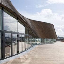 丹麦建筑师MAPT奥斯陆带屋檐的水边餐厅