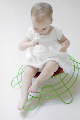 儿童钢丝玩具座椅